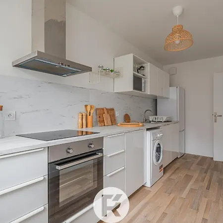R 'appartst3 Serenity Haven Apartment Torcy (Seine-et-Marne)